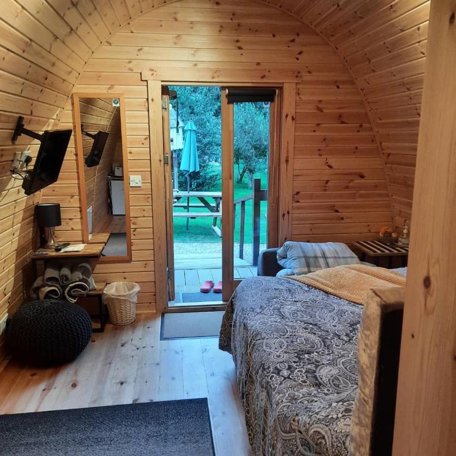 Log Cabin Келс Екстериор снимка
