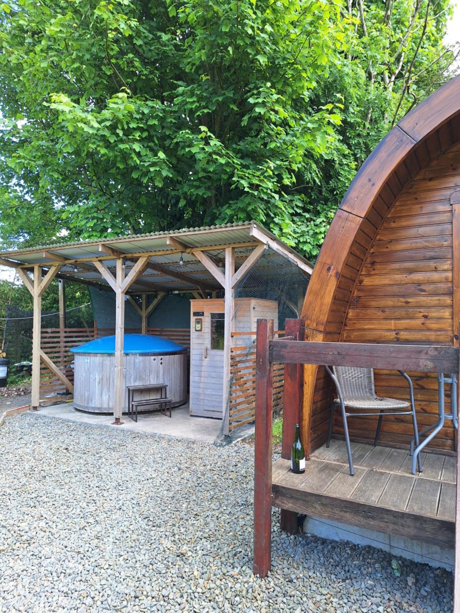Log Cabin Келс Екстериор снимка