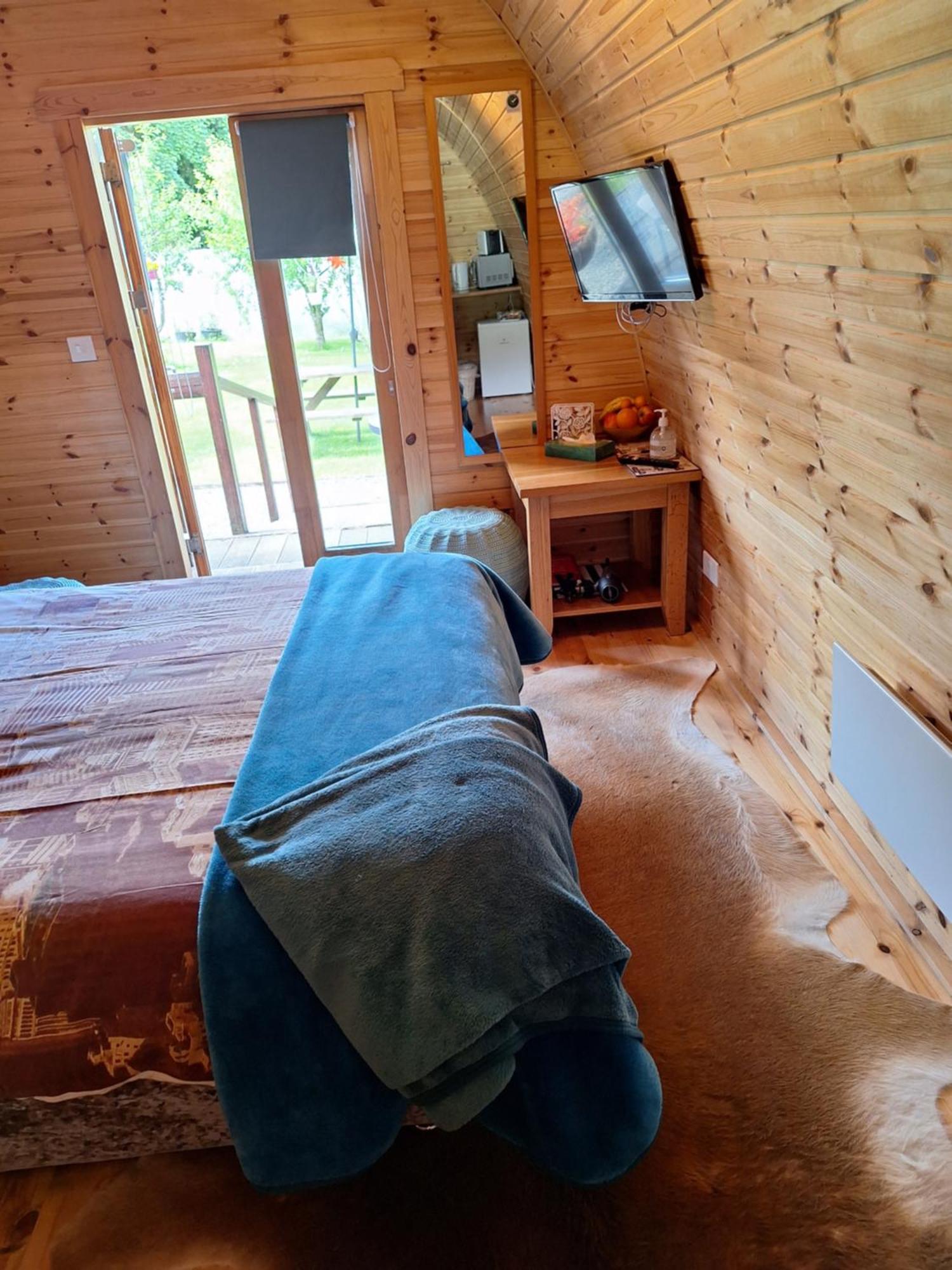 Log Cabin Келс Екстериор снимка