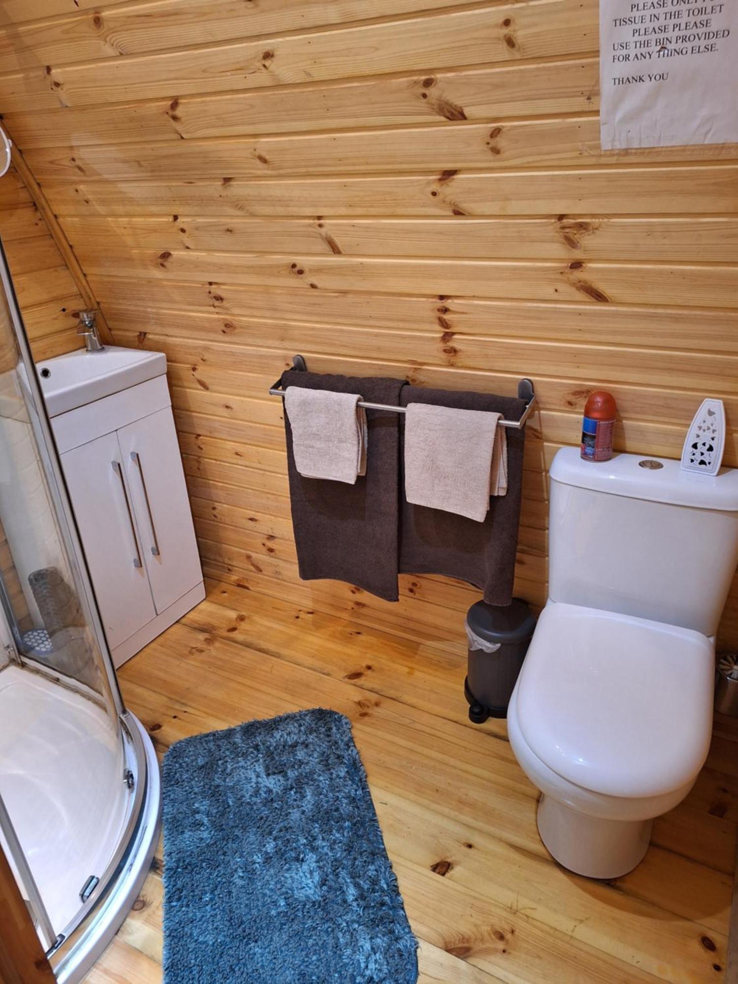 Log Cabin Келс Екстериор снимка