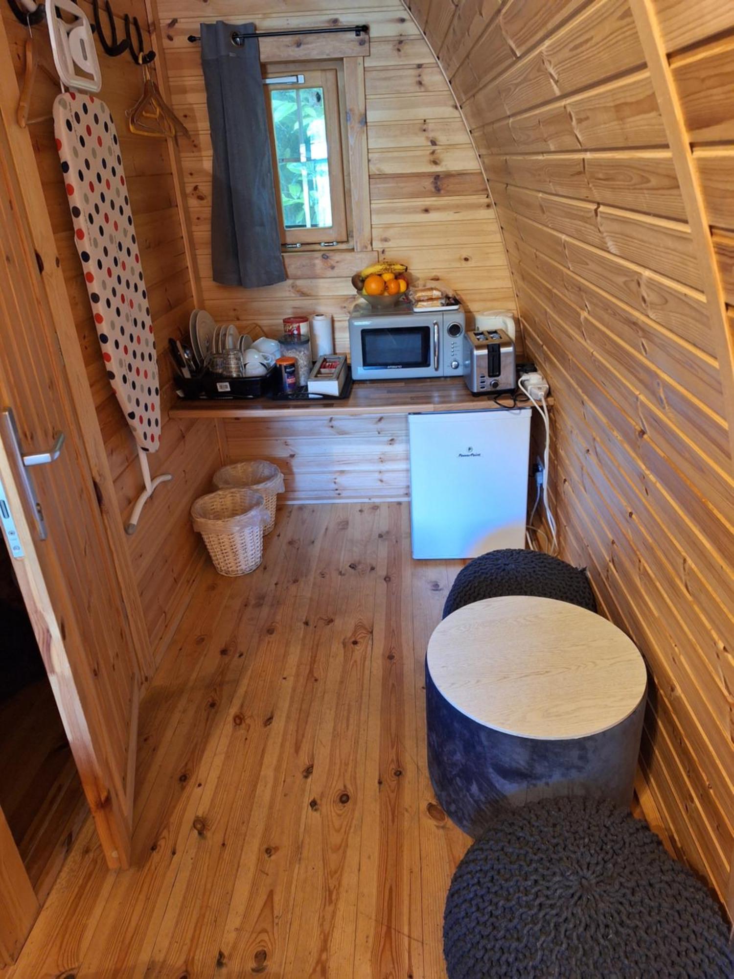 Log Cabin Келс Екстериор снимка
